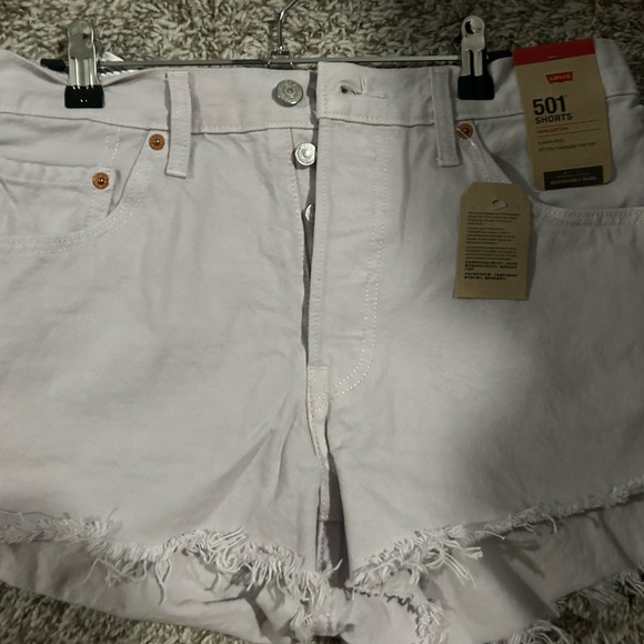 Levi 501 high jean shorts - Picture 8 of 13